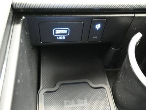 Used 2024 Hyundai Palisade SEL FWD image 14