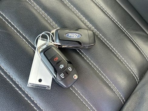 Used 2014 Ford Fusion Energi SE FWD image 31