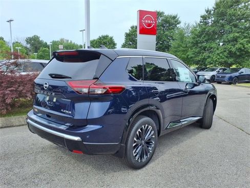 New 2025 Nissan Rogue Platinum w/ Tech Package image 3