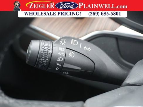 Used 2023 Volvo XC60 B5 Ultimate image 28