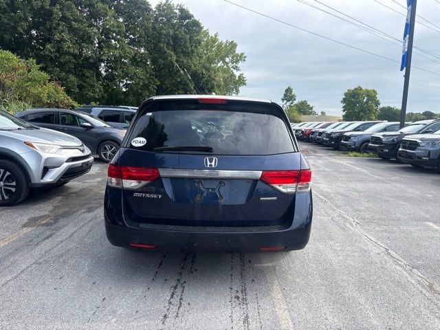 Used 2017 Honda Odyssey SE image 4