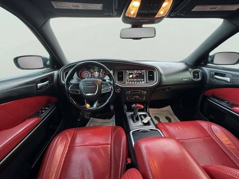 Used 2020 Dodge Charger Scat Pack w/ Plus Group RWD image 26