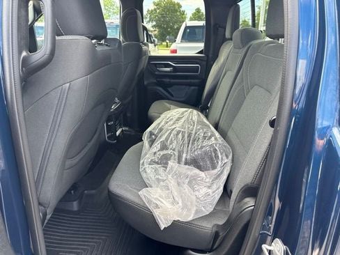 Used 2022 RAM 1500 Big Horn AWD/4WD image 18