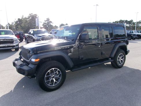 New 2026 Jeep Wrangler Unlimited Sport image 2