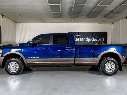Used 2019 RAM 3500 Limited image 11