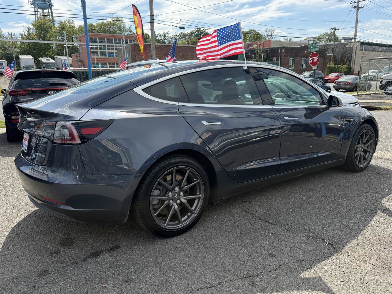 Used 2018 Tesla Model 3 Long Range AWD/4WD image 12