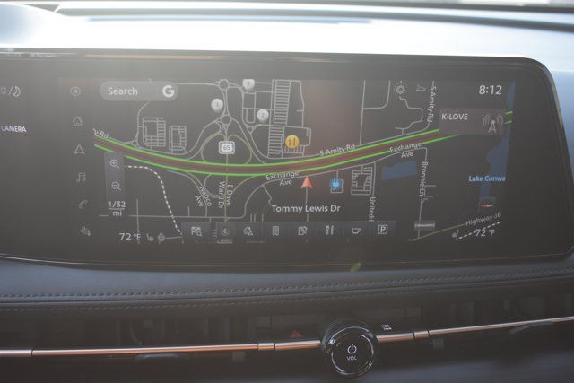 Used 2023 Nissan Ariya FWD image 26