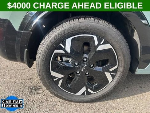 Used 2023 Kia Niro Wind w/ Wind Preserve Package FWD image 9
