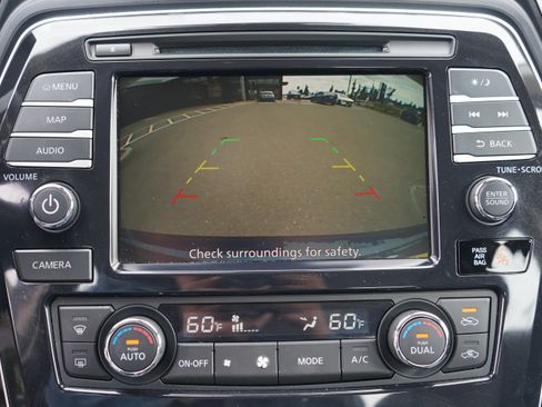 Used 2023 Nissan Maxima SV w/ Floor Mat Group FWD image 24