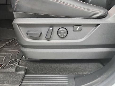 Used 2025 Nissan Armada Platinum Reserve AWD/4WD image 20