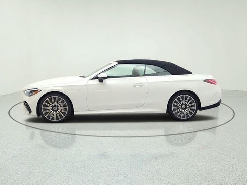 New 2027 Mercedes-Benz CLE 450 4MATIC Cabriolet image 8
