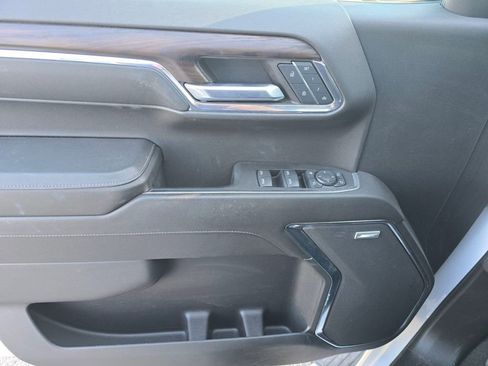 Used 2024 GMC Sierra 1500 SLT w/ SLT Premium Plus Package image 27