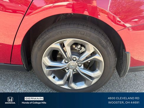 Used 2024 Honda Accord EX image 9