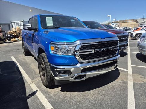 Used 2022 RAM 1500 Big Horn AWD/4WD image 3