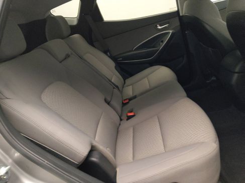 Used 2018 Hyundai Santa Fe Sport FWD image 19