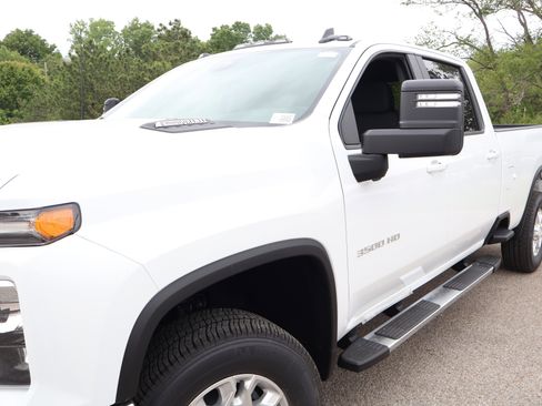 New 2026 Chevrolet Silverado 3500 LT w/ Safety Package AWD/4WD image 13