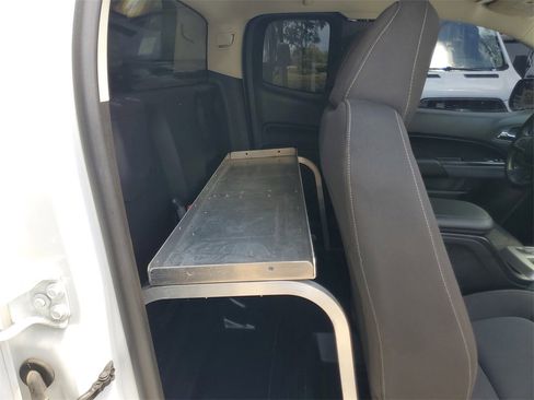 Used 2022 Chevrolet Colorado LT w/ Fleet Safety Package RWD image 11