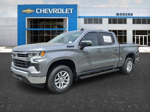 New 2026 Chevrolet Silverado 1500 LT w/ Z71 Off-Road Package AWD/4WD image 1