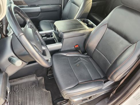 Used 2024 Ford F250 Lariat w/ FX4 Off-Road Package AWD/4WD image 14