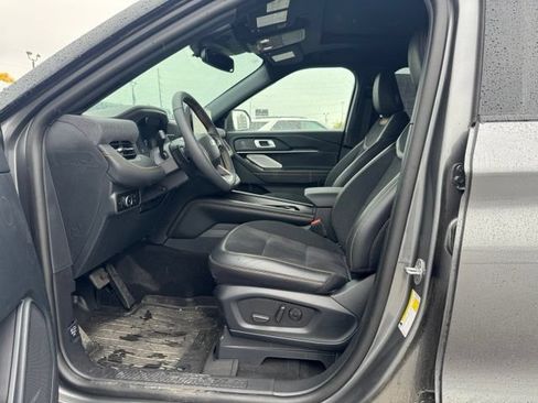 Used 2026 Ford Explorer Tremor w/ Tremor Ultimate Package AWD/4WD image 15