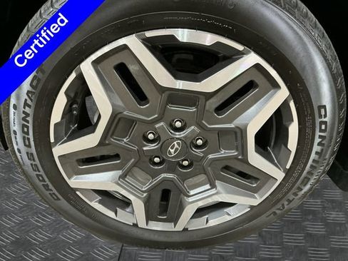 Certified 2023 Hyundai Santa Fe Limited w/ Cargo Package AWD/4WD image 15
