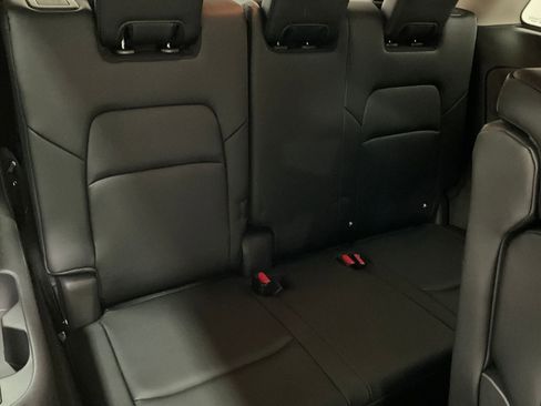 Used 2025 Nissan Pathfinder Platinum w/ Cargo Package AWD/4WD image 25