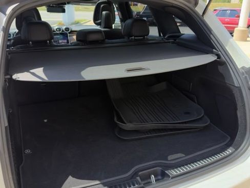 Used 2023 Mercedes-Benz GLC 300 4MATIC image 13