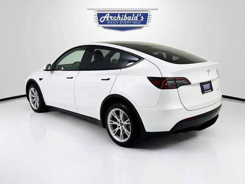 Used 2023 Tesla Model Y Long Range image 5