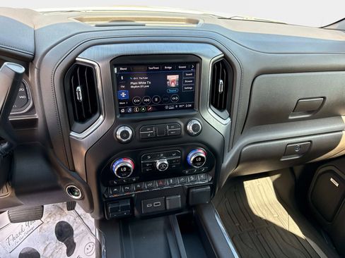 Used 2021 GMC Sierra 1500 Denali w/ Denali Ultimate Package AWD/4WD image 21