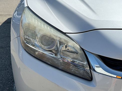 Used 2015 Chevrolet Malibu LT image 36