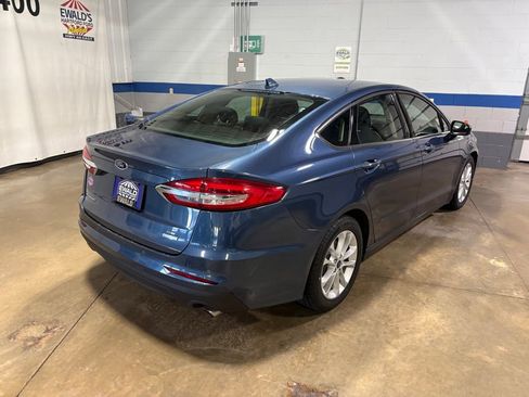 Used 2019 Ford Fusion SE FWD image 10