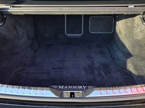 Used 2020 Bentley Flying Spur W12 image 37