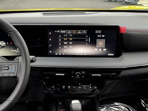 New 2026 Nissan Kicks SR w/ Cold Weather Package image 6