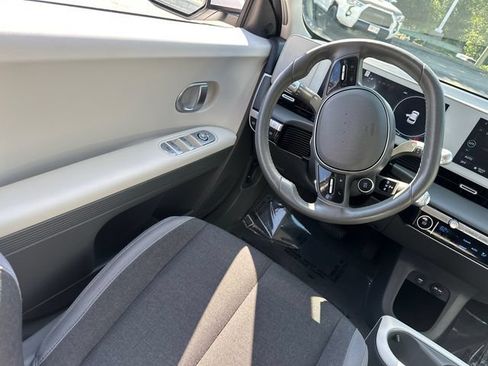 Used 2024 Hyundai Ioniq 5 SEL AWD/4WD image 21