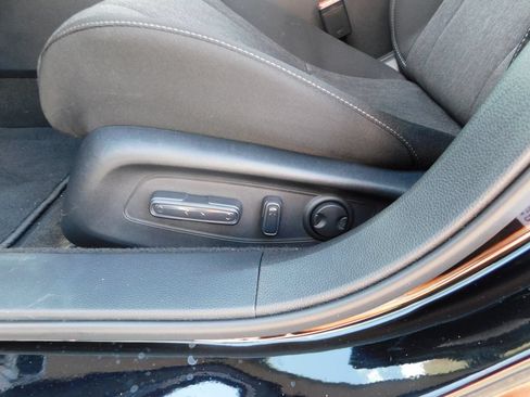 Used 2025 Honda Accord SE image 14