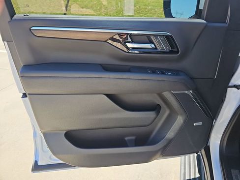 New 2026 Chevrolet Tahoe High Country AWD/4WD image 22