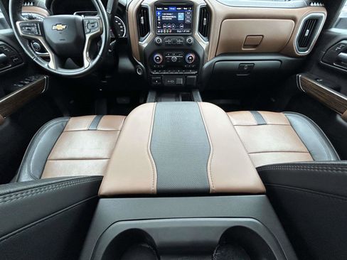 Used 2023 Chevrolet Silverado 3500 High Country w/ Z71 Off-Road Package image 12