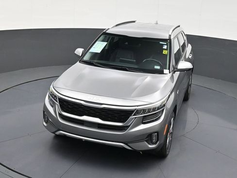 Used 2023 Kia Seltos SX image 19