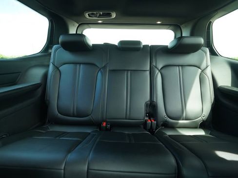 New 2026 Jeep Grand Wagoneer 4WD w/ Premium Group I image 26