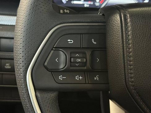 New 2026 Toyota 4Runner Limited AWD/4WD image 30