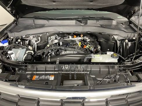 New 2025 Ford Explorer Active w/ Active Comfort Package image 9