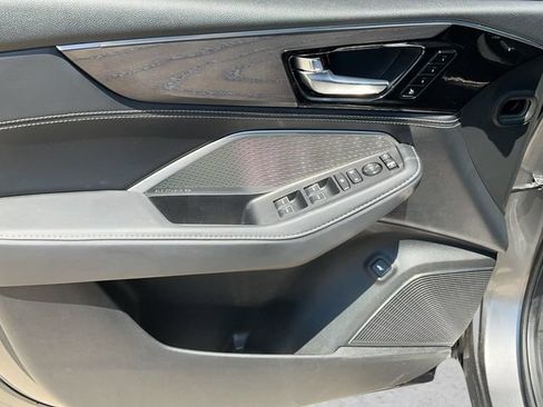 Used 2022 Acura MDX SH-AWD w/ Advance Package image 10