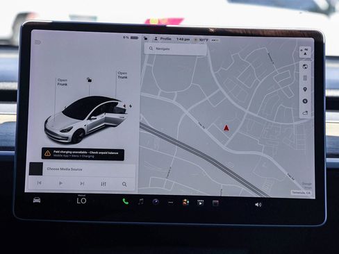 Used 2022 Tesla Model 3 image 14