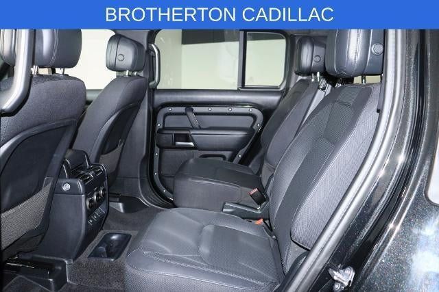 Used 2025 Land Rover Defender 130 V8 AWD/4WD image 31