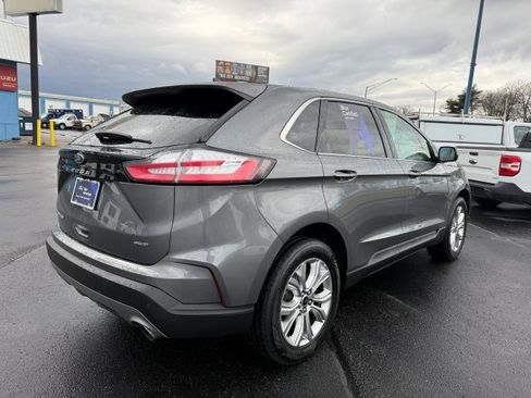 Certified 2024 Ford Edge Titanium image 7