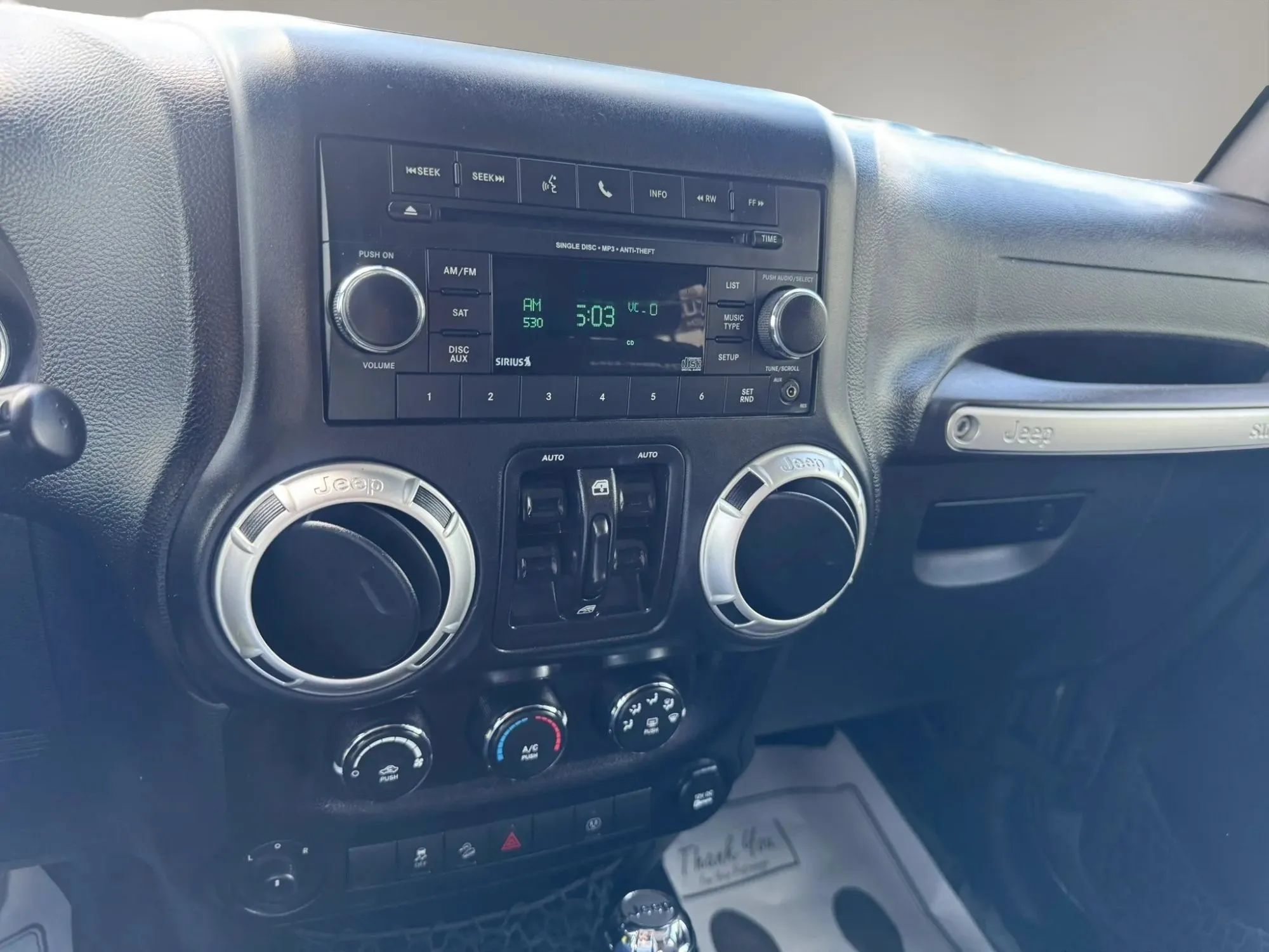 Used 2017 Jeep Wrangler Unlimited Rubicon w/ Connectivity Group AWD/4WD image 16