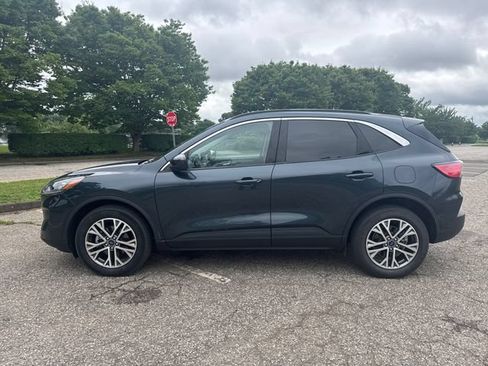 Certified 2022 Ford Escape SEL AWD/4WD image 6