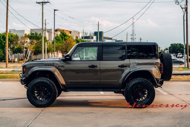 New 2026 Ford Bronco Raptor w/ Interior Carbon Fiber Pack AWD/4WD image 11