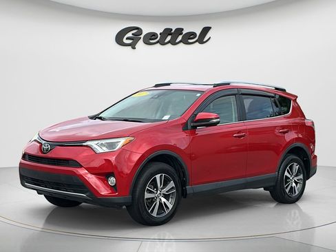 Used 2017 Toyota RAV4 XLE FWD image 1