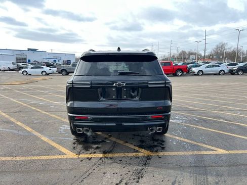 New 2026 Chevrolet Traverse RS w/ LPO, Floor Liner Package image 4